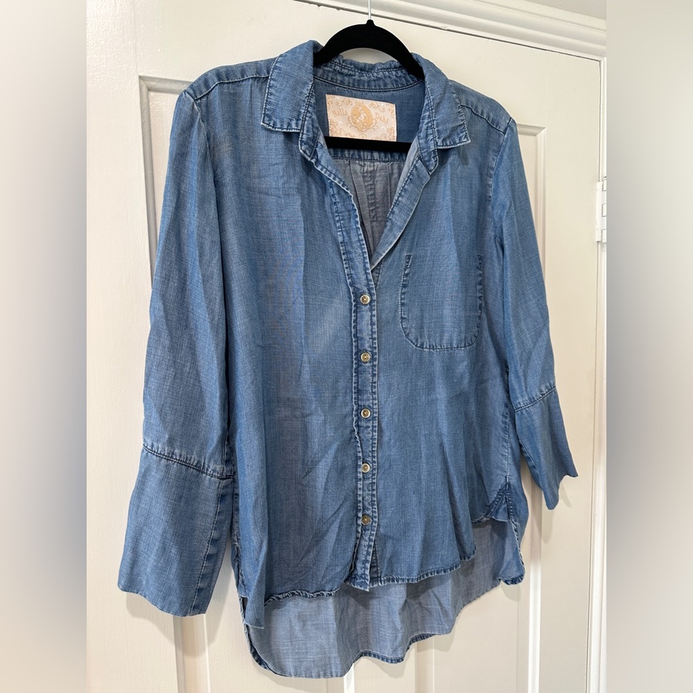 Bella Dahl Denim jeans button down collar blouse tencel shirt
